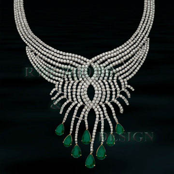 emerald and diamond necklace
